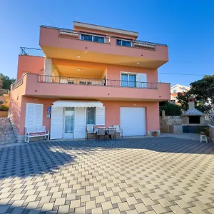  Apartman Regina Del Mare